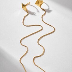 Piercing Quantum - Anna Prata