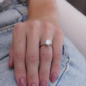 Anel Solitário Aro19 Moissanite Prata 925, 8MM e 2ct - Imagem 2