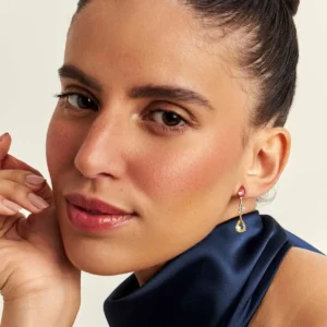 BRINCO PÊNDULO DE GOTA COM CRISTAIS E ZIRCÔNIAS - Imagem 2