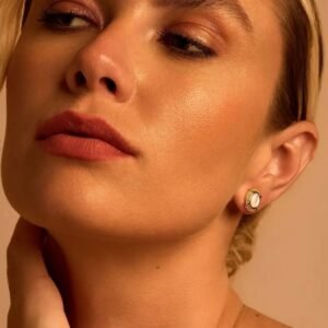 Brinco Oval Perolado - Imagem 1