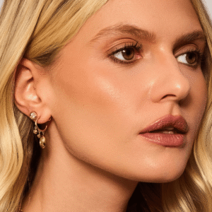 Brinco Dourado Com Zirconia Mini - Imagem 2